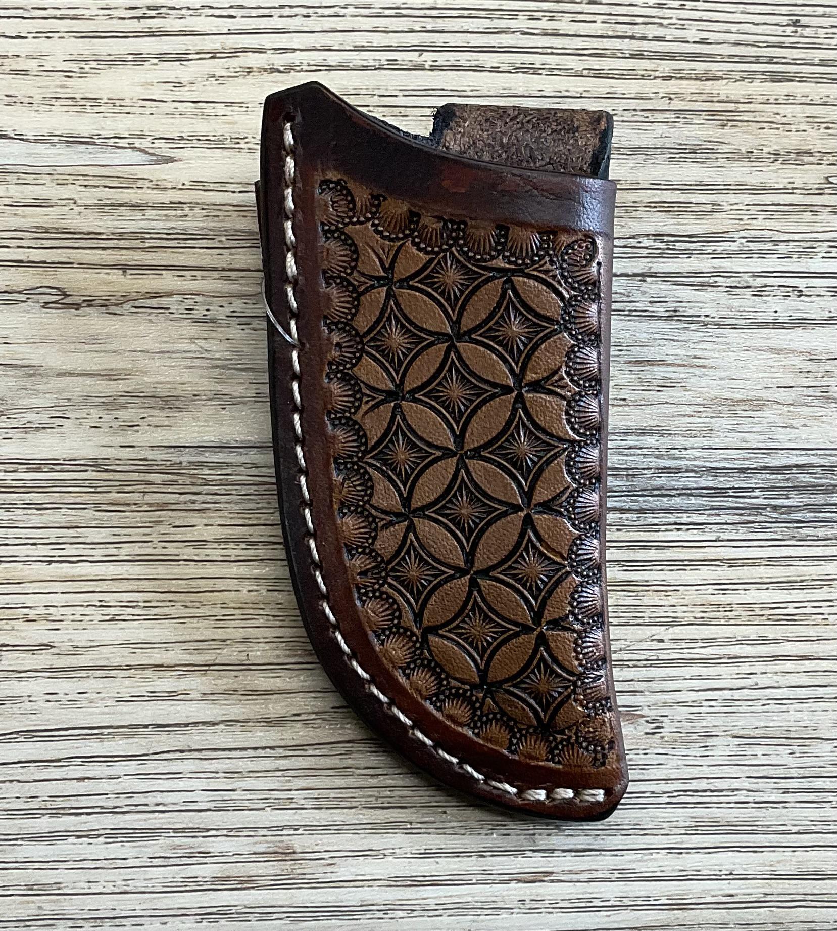 ‘’SAWYER’’ TOOLED KNIFE SHEATH