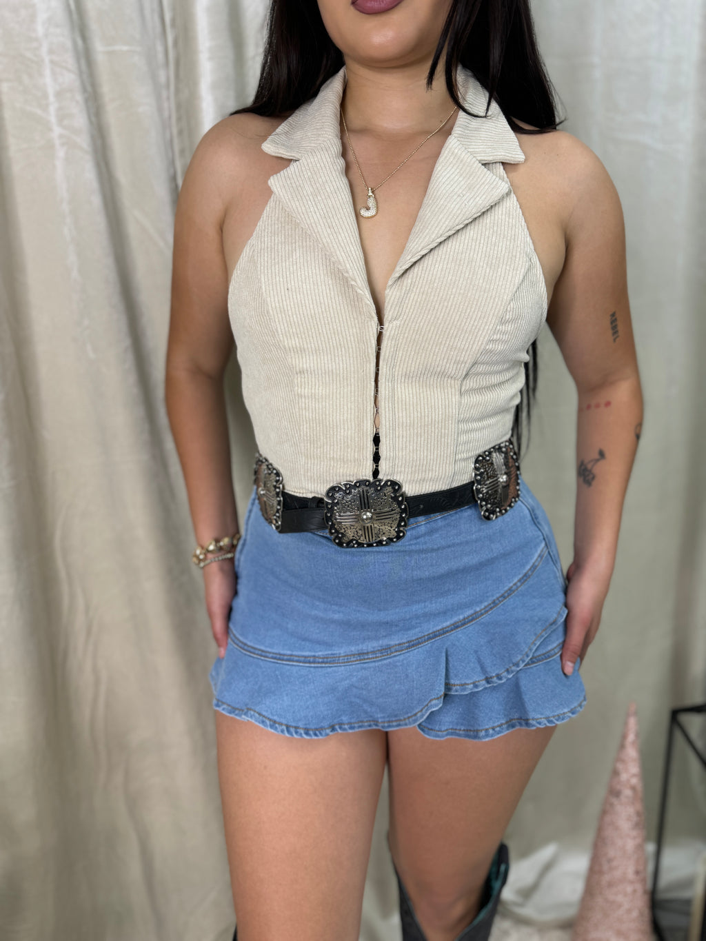 ‘’LESLI’’ CREAM TOP
