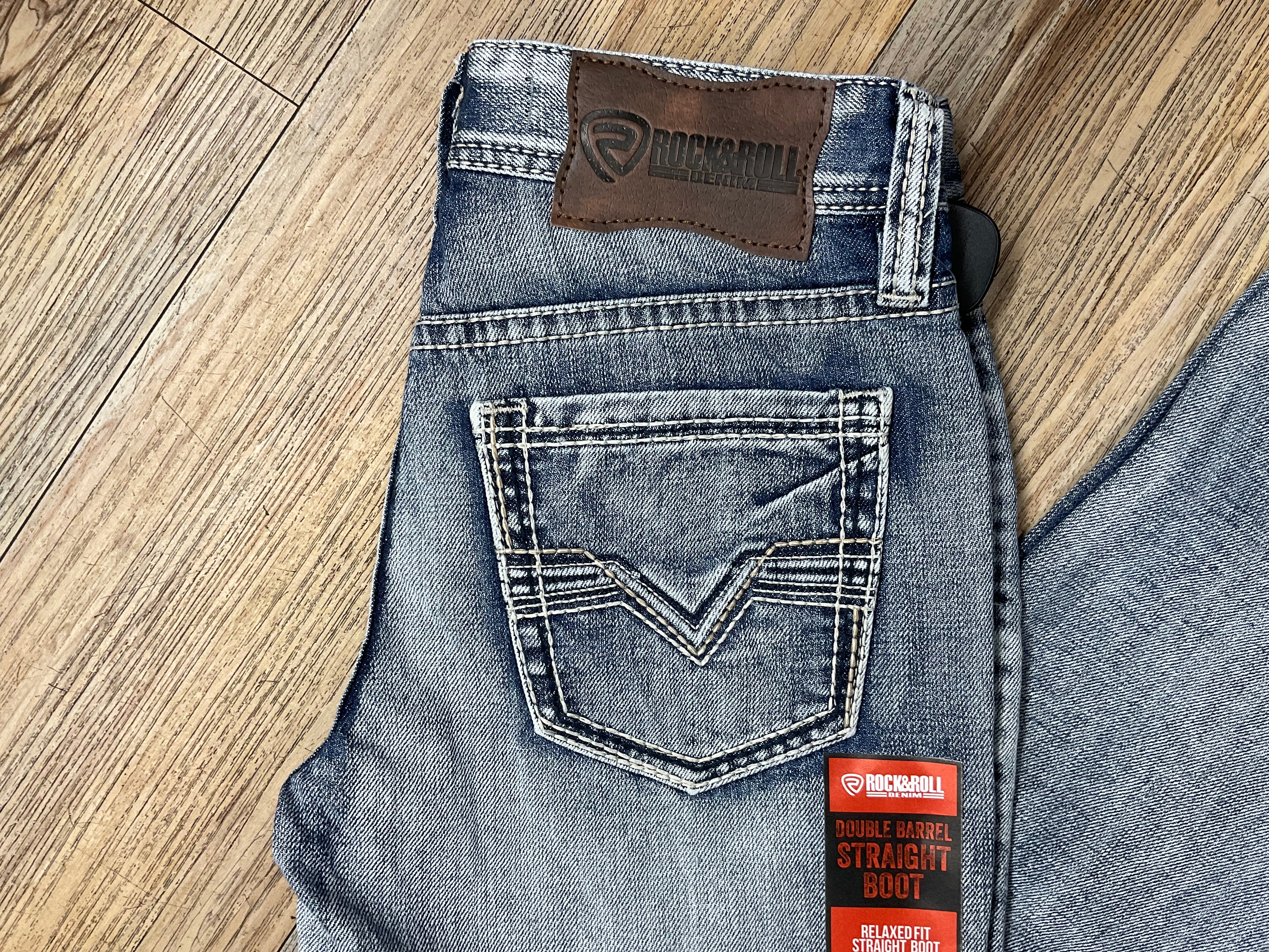 ‘’JULIAN’’ MEN’S ROCK & ROLL LIGHT WASH RELAXED FIT STRAIGHT BOOT JEANS | BM0SD06689 RED LABEL