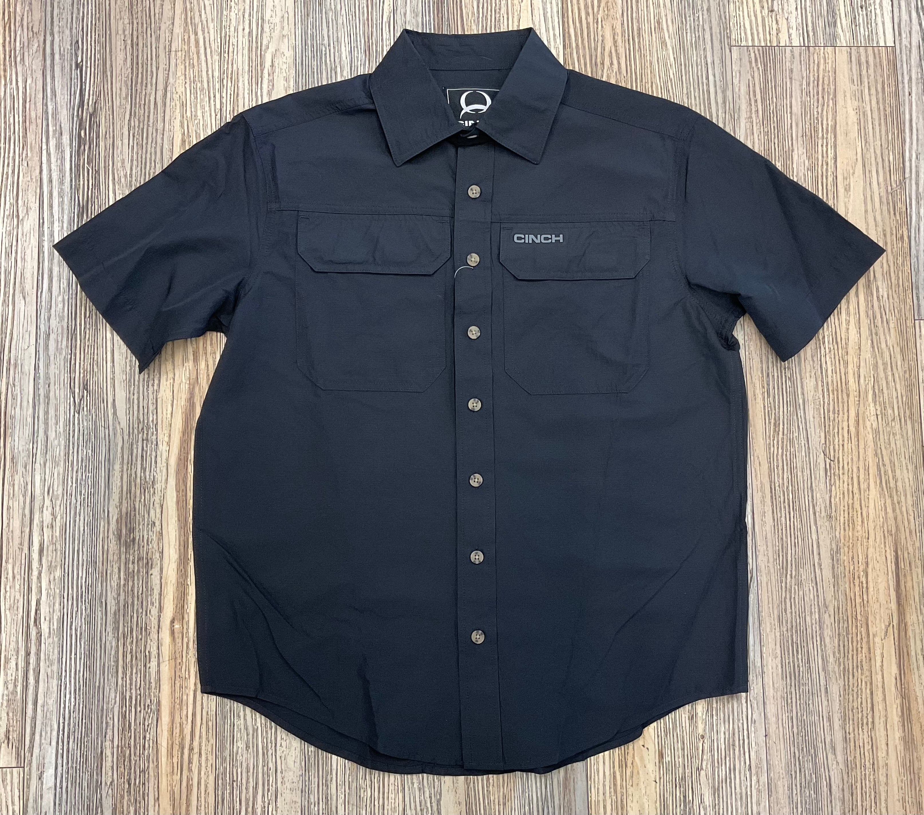 ‘’NOAH’’ MEN’S CINCH BLACK  SHORT SLEEVE ARENAFLEX SOLID SHIRT | MTW1723002