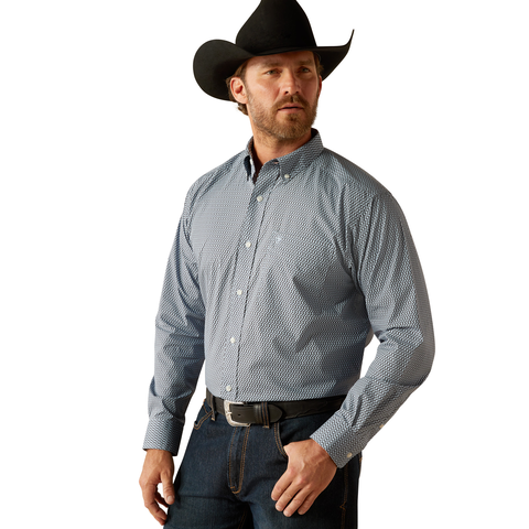 MENS ARIAT CRUZ LONG SLEEVE LIGHT BLUE SHIRT | 10054084