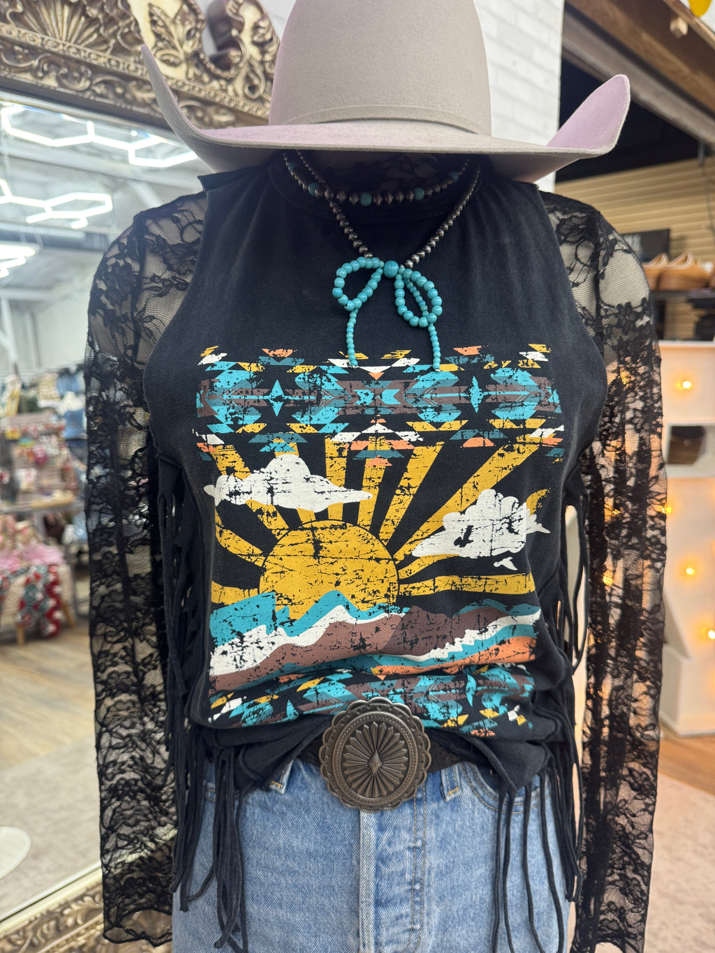 Women graphic tank with fringe black | RRWT20R0YD