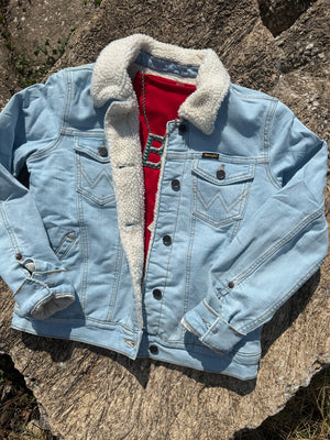 WOMEN’S WRANGLER RETRO® SHERPA LINED WESTERN DENIM JACKET | 112317322