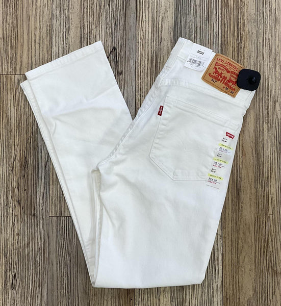 white levi jeans