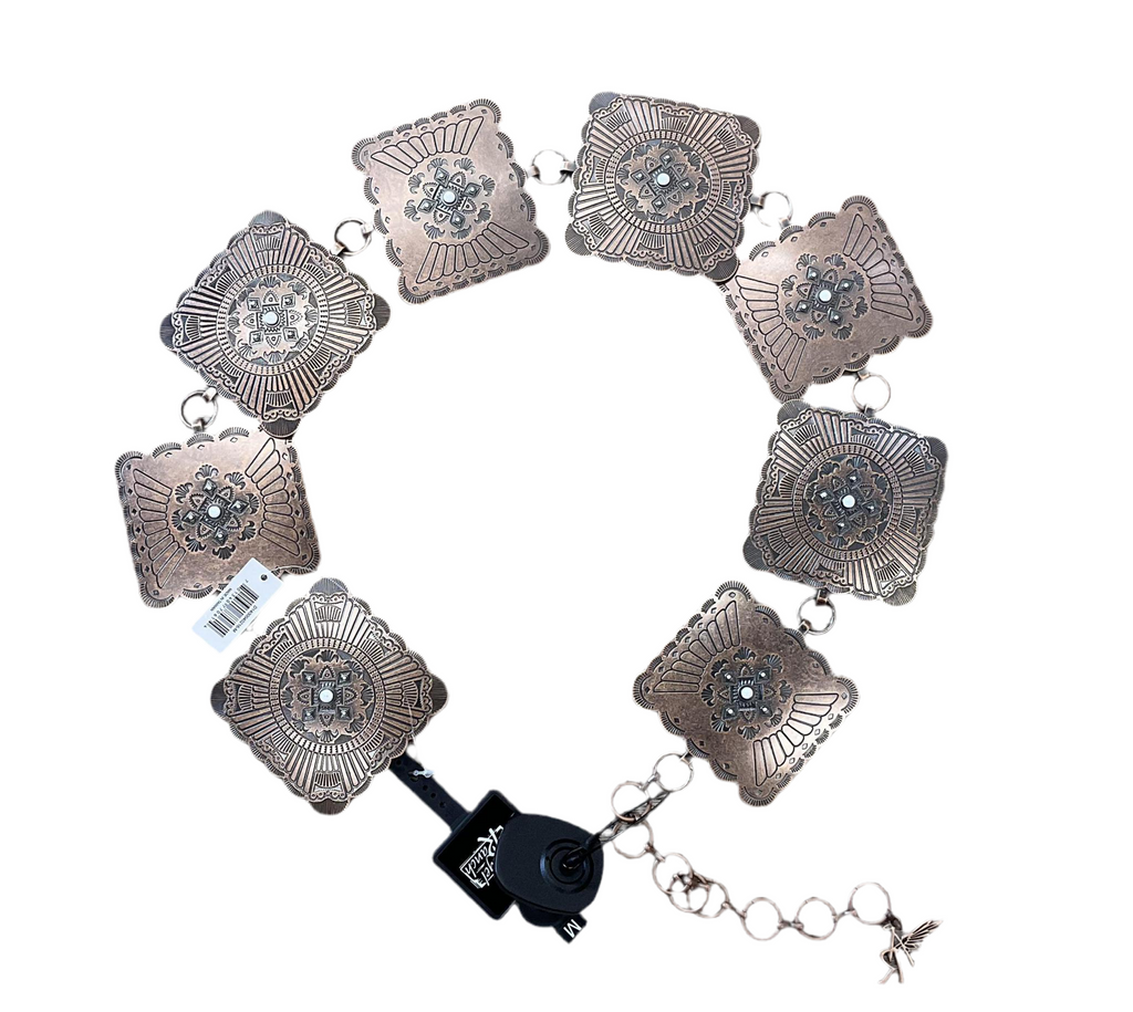 WOMENS ANGEL RANCH 3 1/2’’ SQUARE CONCHO BELT | D1400040216