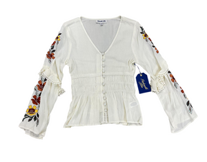 WOMEN’S PANHANDLE SMOCKED BUTTON DOWN CREAM SHIRT |LW52T05791