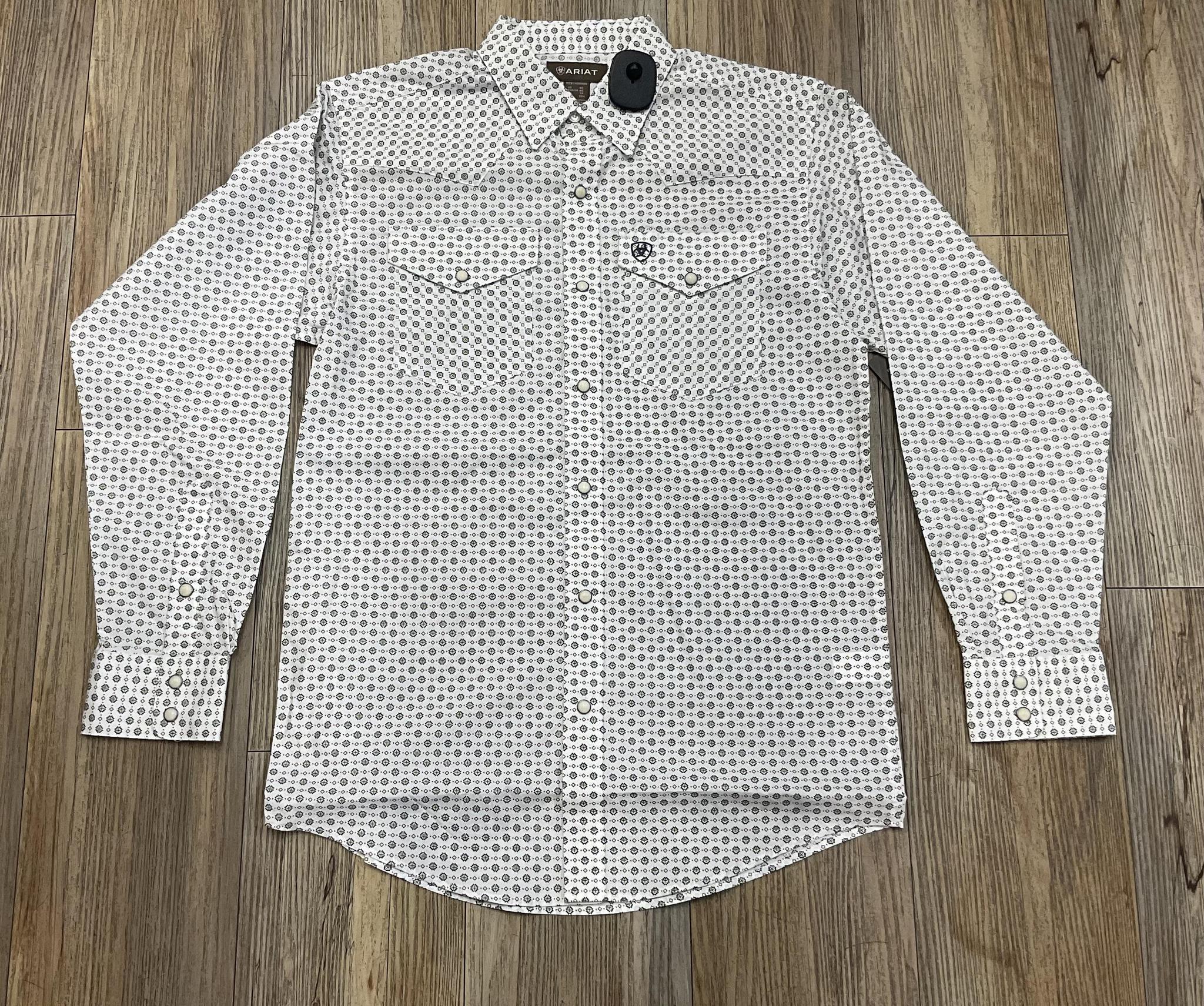ARIAT MEN’S WHITE FENN SNAP LONG SLEEVE SHIRT | 10065784