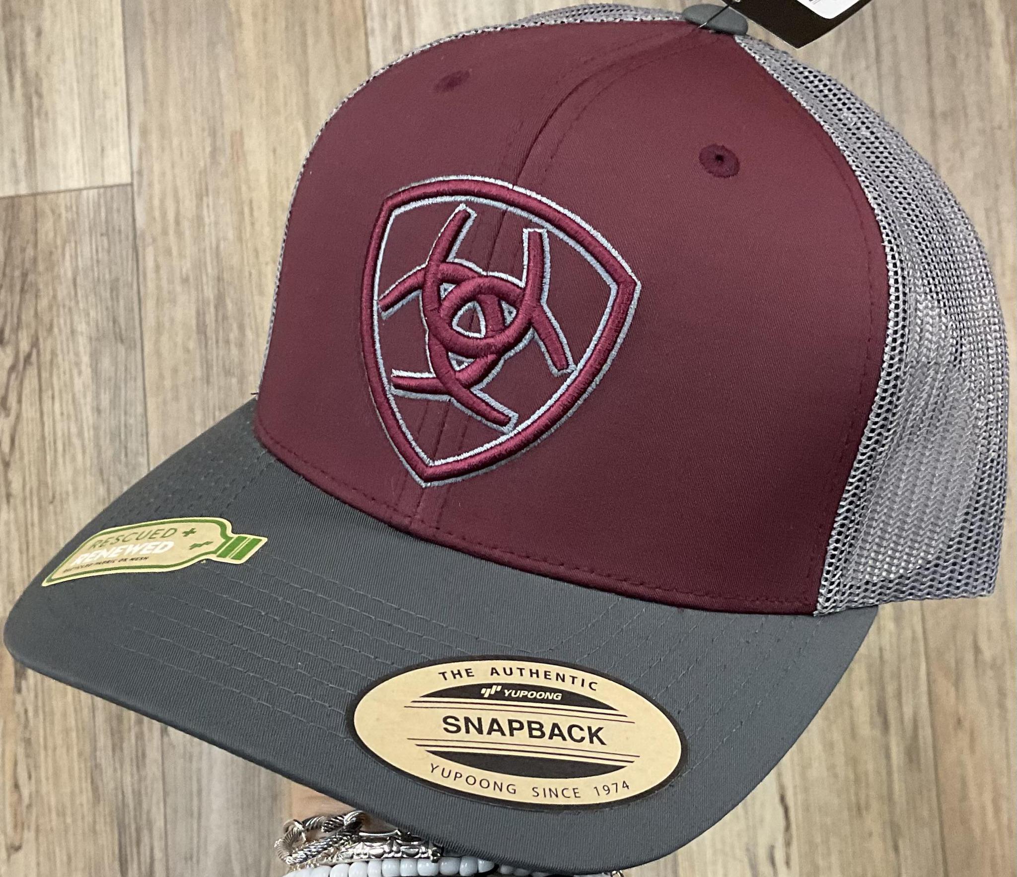 MENS ARIAT GREY/BURGUNDY CAP | A300091909