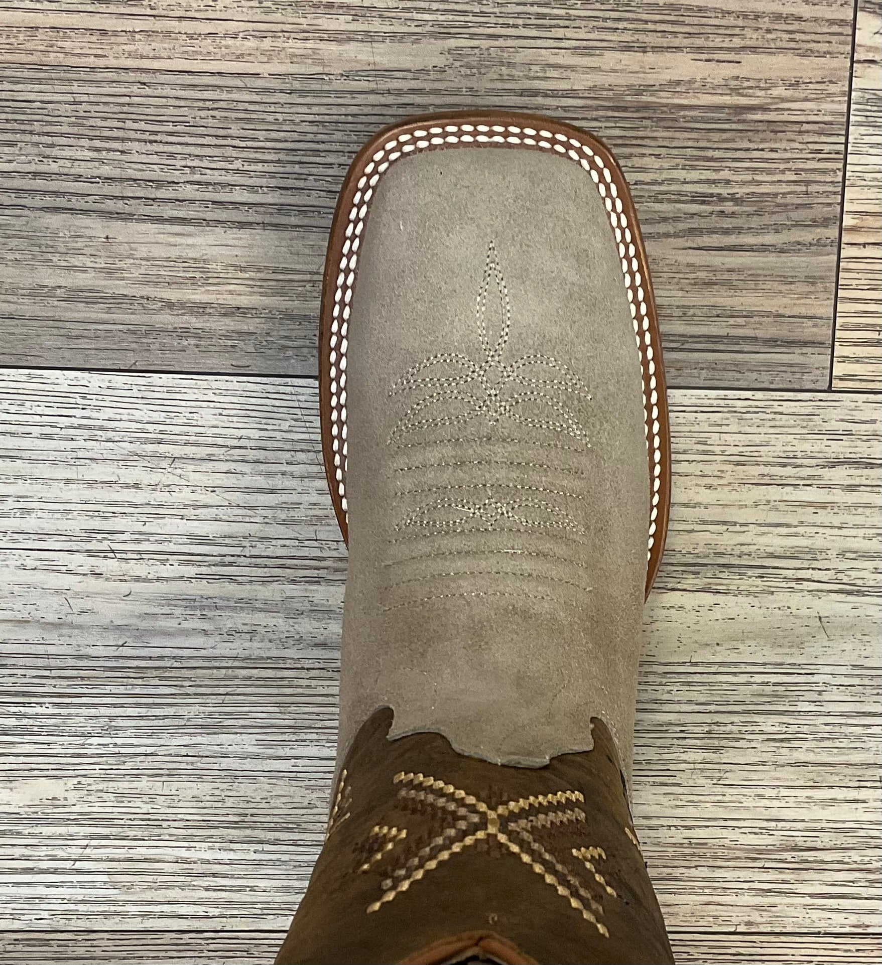 ‘’OLIVER’’ AMERICAN PRO BULL BONE  ROUGH OUT  BOOTS |THR217