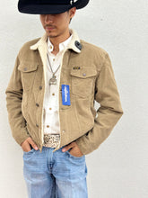 Load image into Gallery viewer, “ Cameron “ | WRANGLER VINTAGE WESTERN MEN JACKET GRIZZLY LIGHT BROWN 112318281