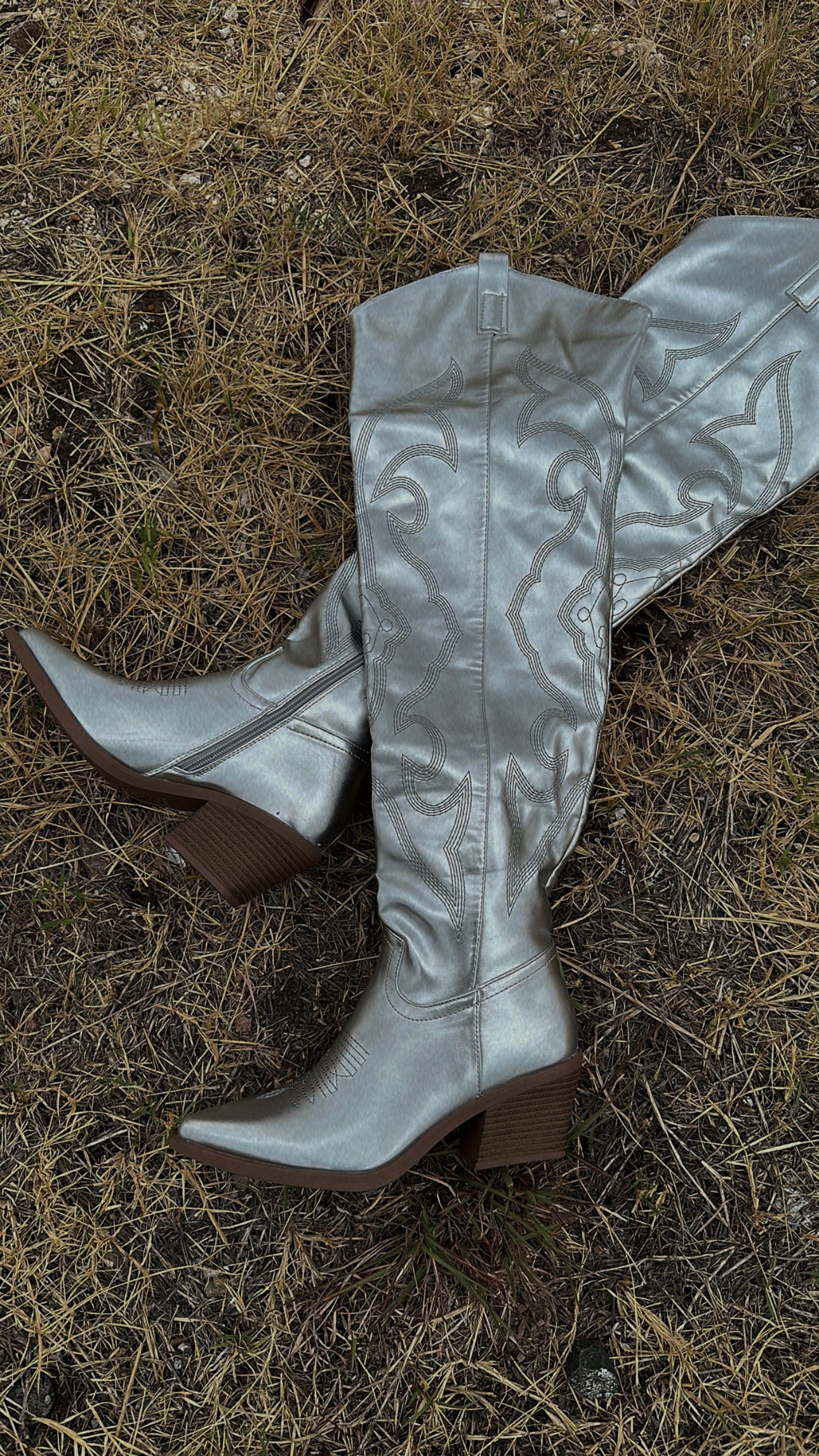 MELANIE METALLIC SILVER BOOTS