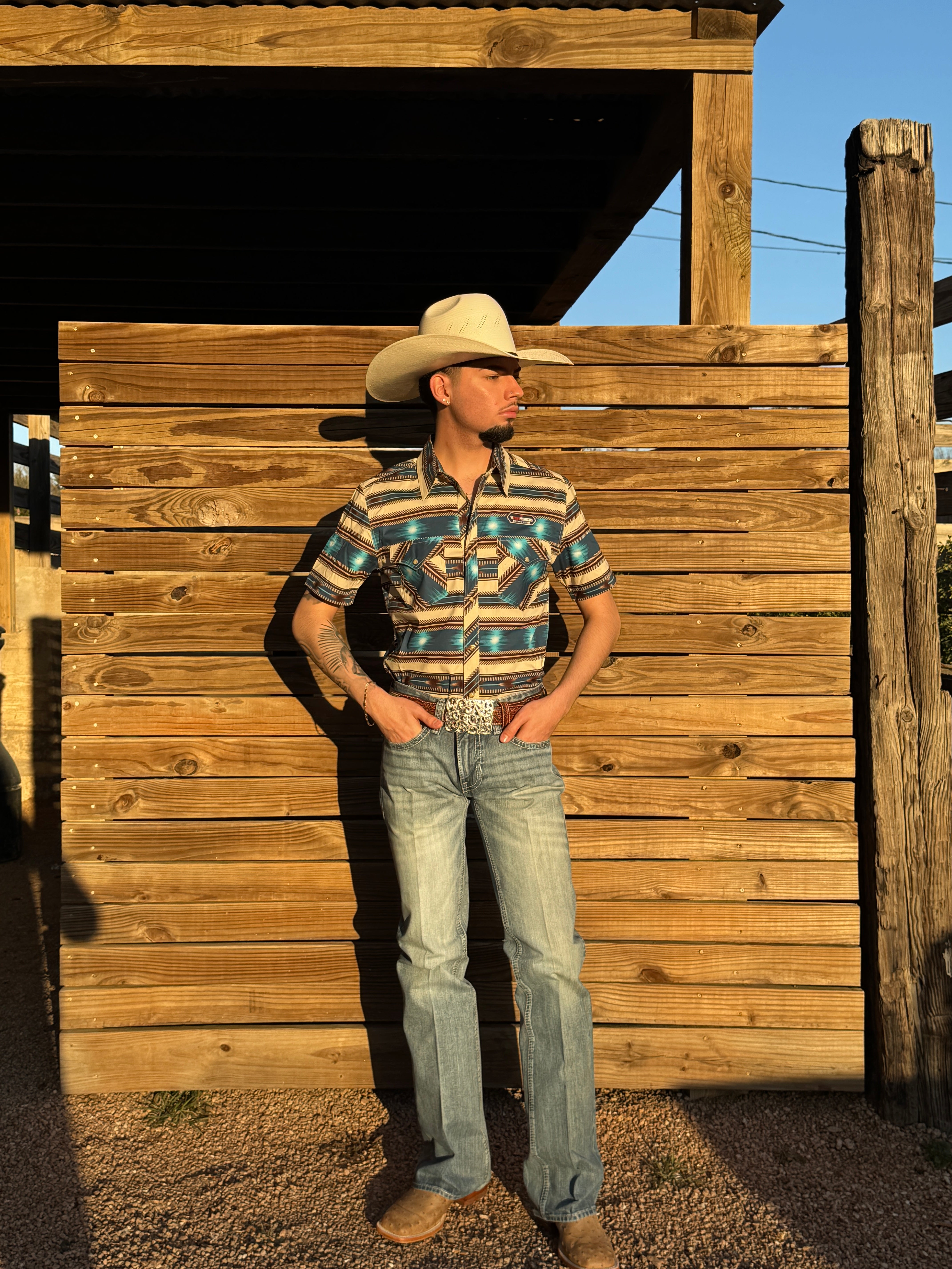 MENS ROCK & ROLL BRIGHT TURQUOISE AZTEC STRIPE PRINT SHORT SLEEVE SHIRT | BMN3S05854