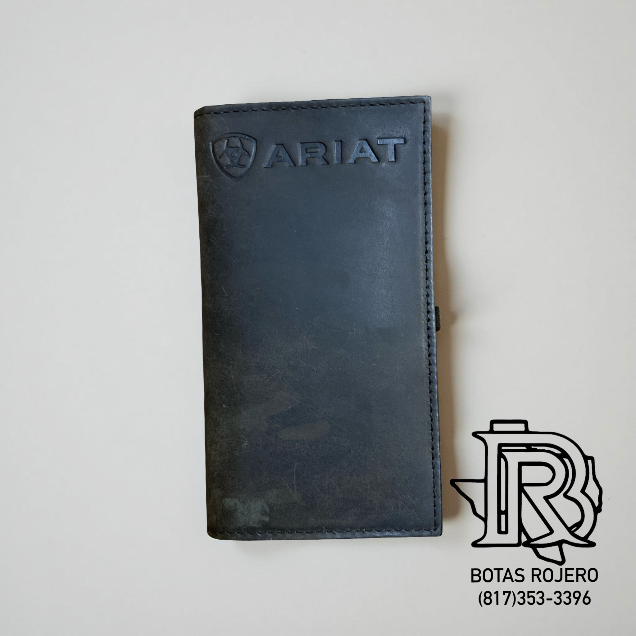 Ariat® Men's Embossed Logo Black Checkbook Rodeo Wallet  | A3548601