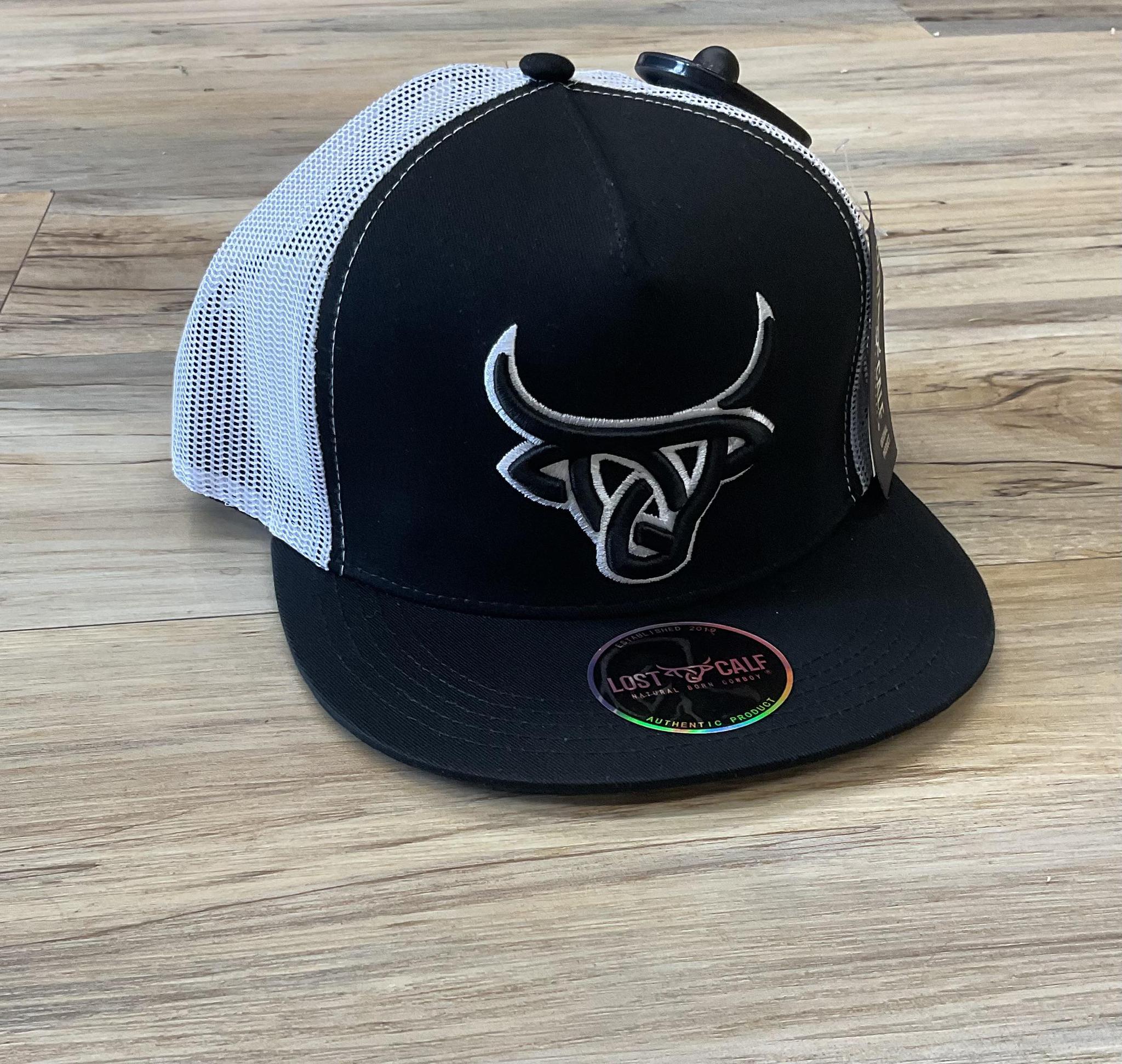 “ TRIGO “ | MEN CAP BULL HEAD BLACK  LOST CALF