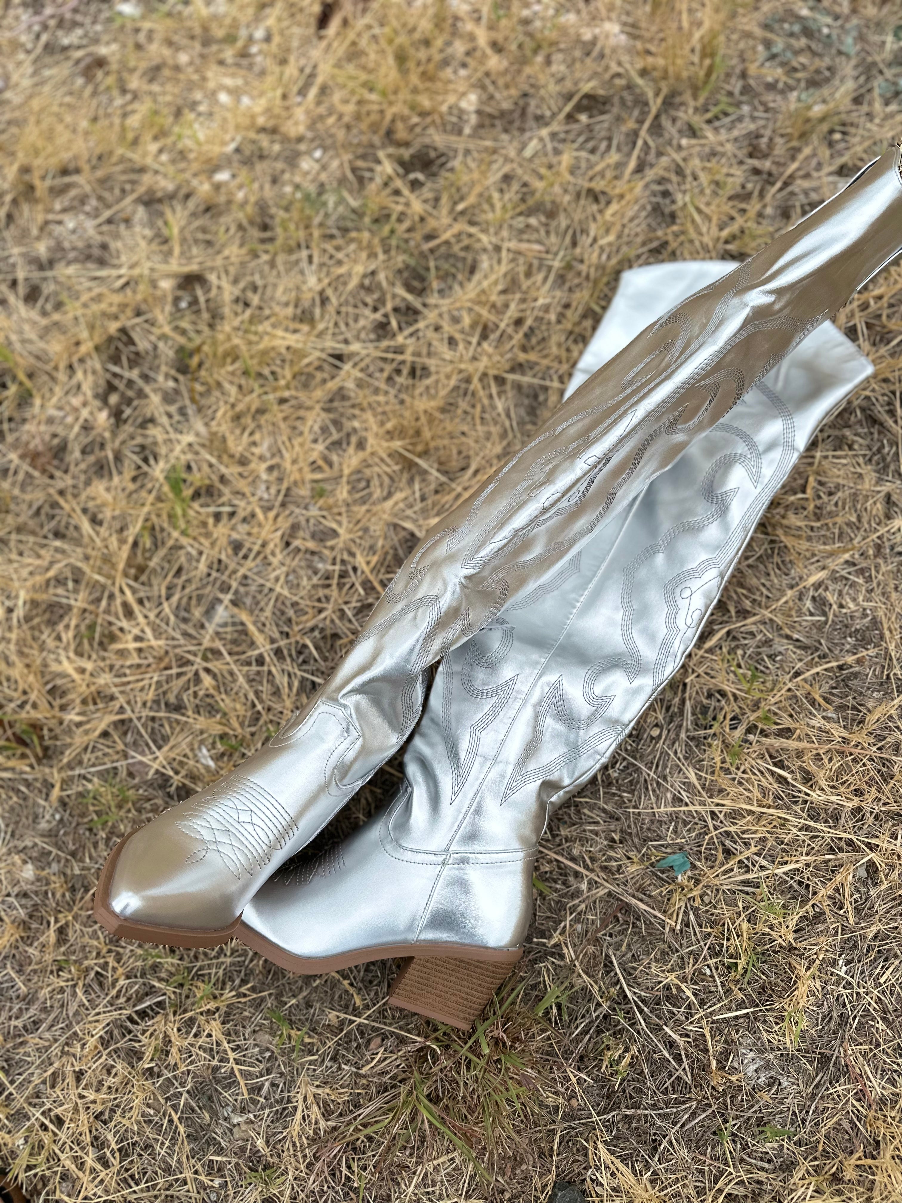 MELANIE METALLIC SILVER BOOTS