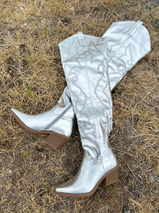 MELANIE METALLIC SILVER BOOTS