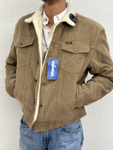 Load image into Gallery viewer, “ Cameron “ | WRANGLER VINTAGE WESTERN MEN JACKET GRIZZLY LIGHT BROWN 112318281