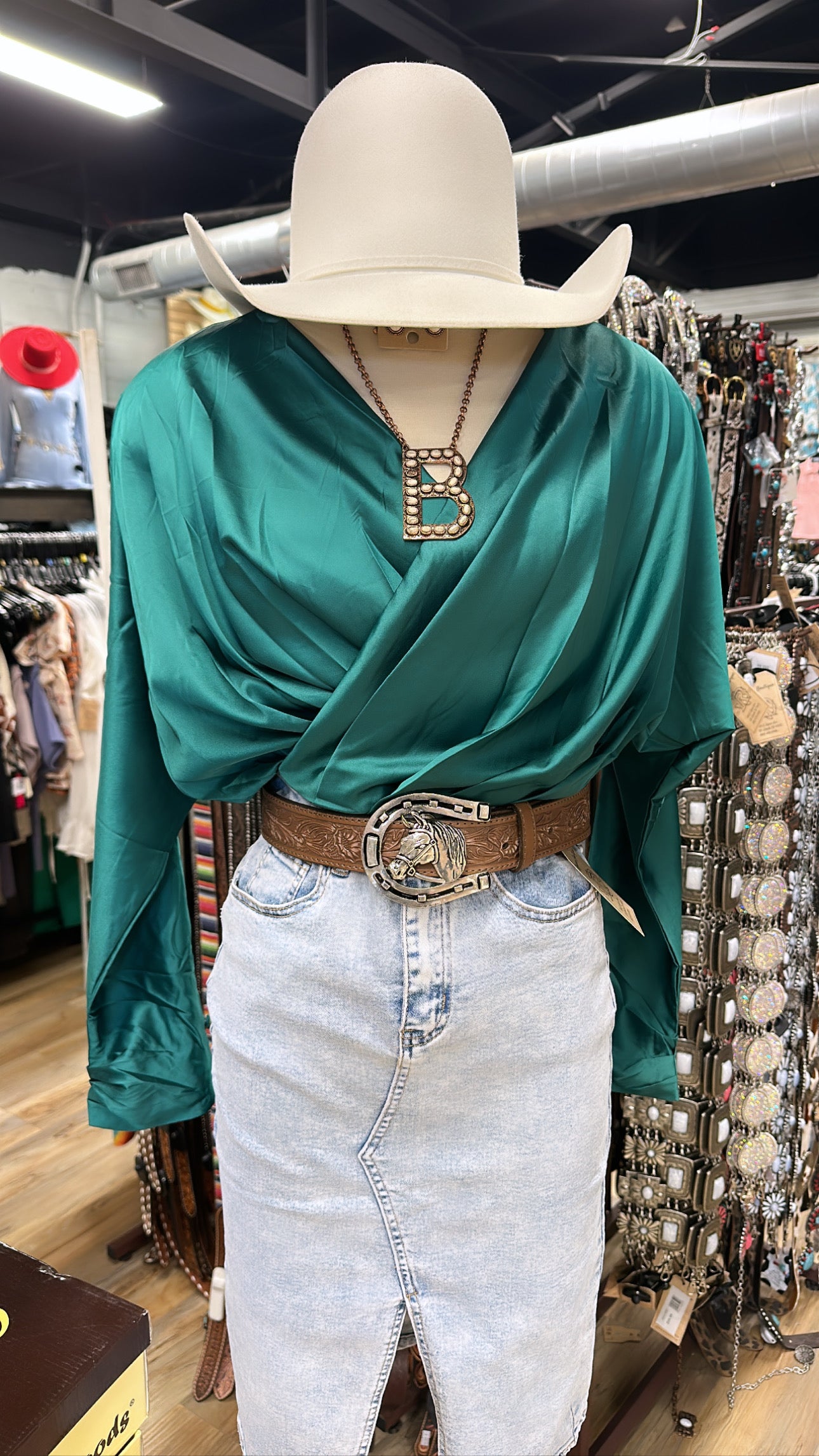 EMELY GREEN TOP