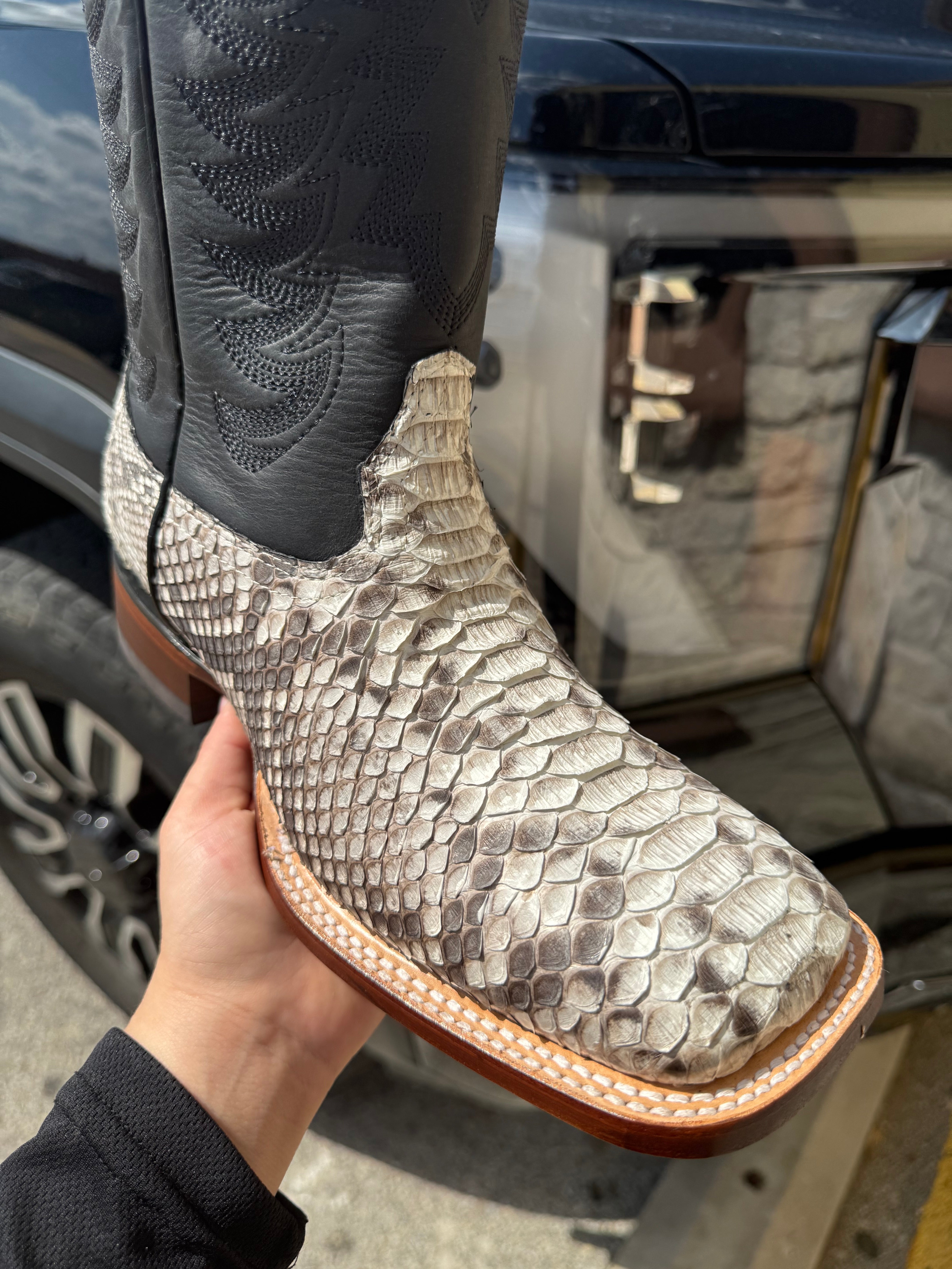 PYTHON BOOTS LOS ALTOS