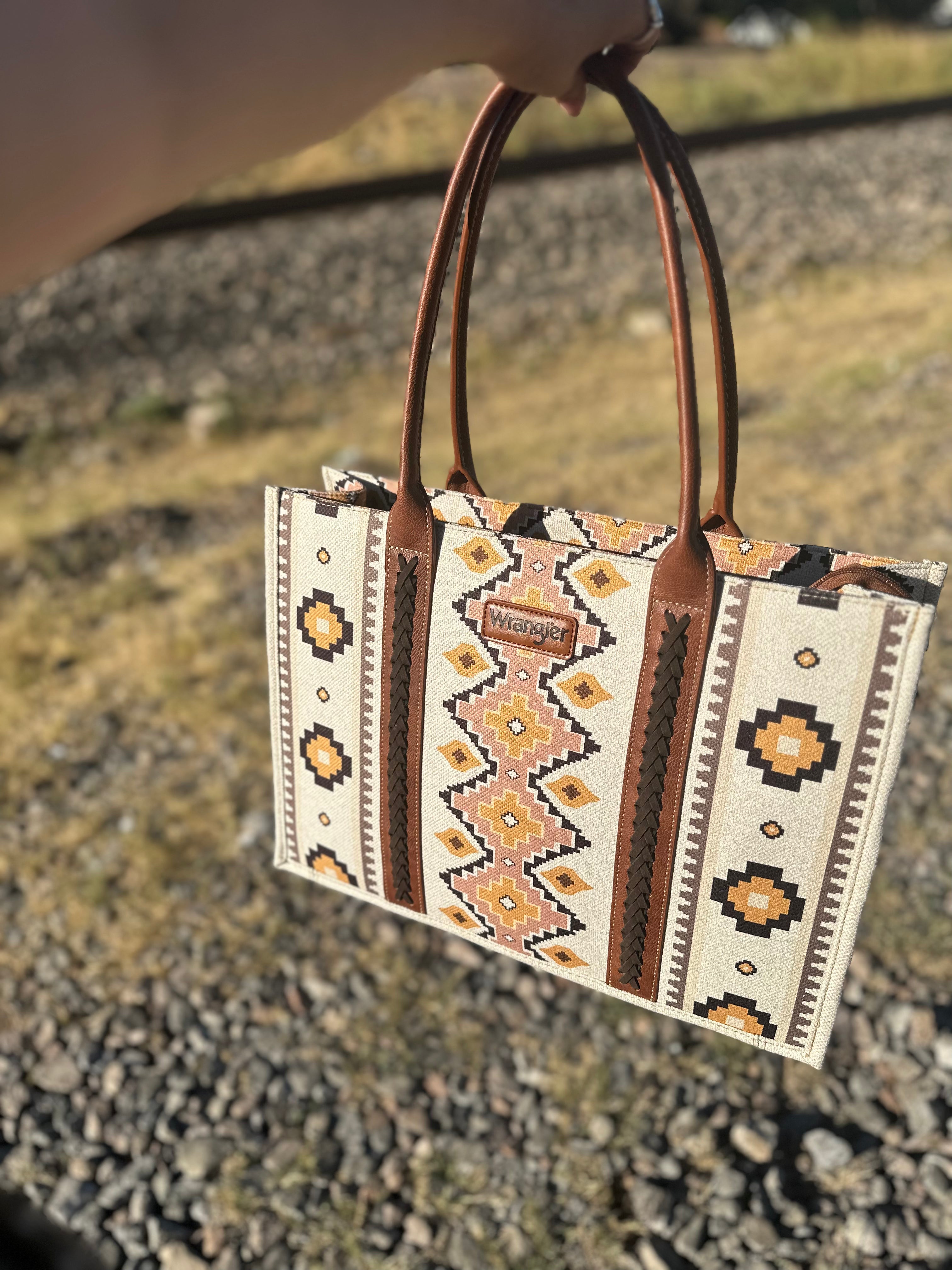 WRANGLER TOTE BAG