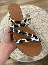 Load image into Gallery viewer, MULTI STRAPE COW SANDALS