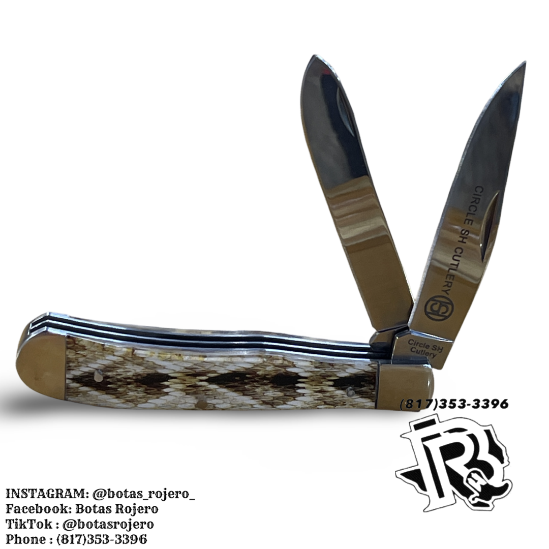CIRCLE SH KNIFES |2 BLADE RATTLE SNAKE PATTERN KNIFE