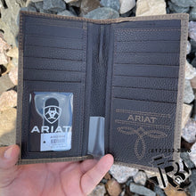 Load image into Gallery viewer, ARIAT RODEO WALLET A3510844