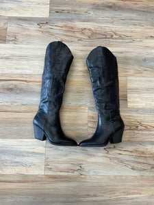 Emma black boots