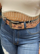 Load image into Gallery viewer, NOCONA 1 1/2&quot; SUNFLOWER EMBROIDERED LADIES BELT N320001608