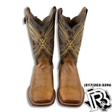 Load image into Gallery viewer, Leather Square Toe | Grizzly Miel Men Square Toe Boots