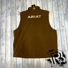 Load image into Gallery viewer, MEN&#39;S Ariat Logo Softshell 2.0 Vest 10028324