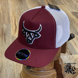 “ James “ | MEN CAP BULL HEAD MAROON WHITE LOST CALF