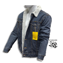 Load image into Gallery viewer, “ Easton “  | WRANGLER GRIZZLY DENIM JACKET VINTAGE MEN JACKET 74256RT