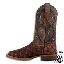 Load image into Gallery viewer, PIRARUCU (fish) BRANDY ORIGNAL | MEN SQUARE TOE WESTERN BOOTS STYLE | Thr5040