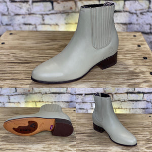 Botas y on sale botines el canelo