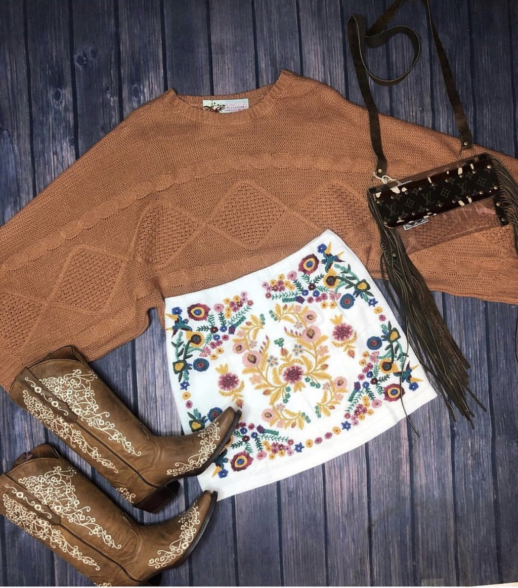 White embroidery skirt