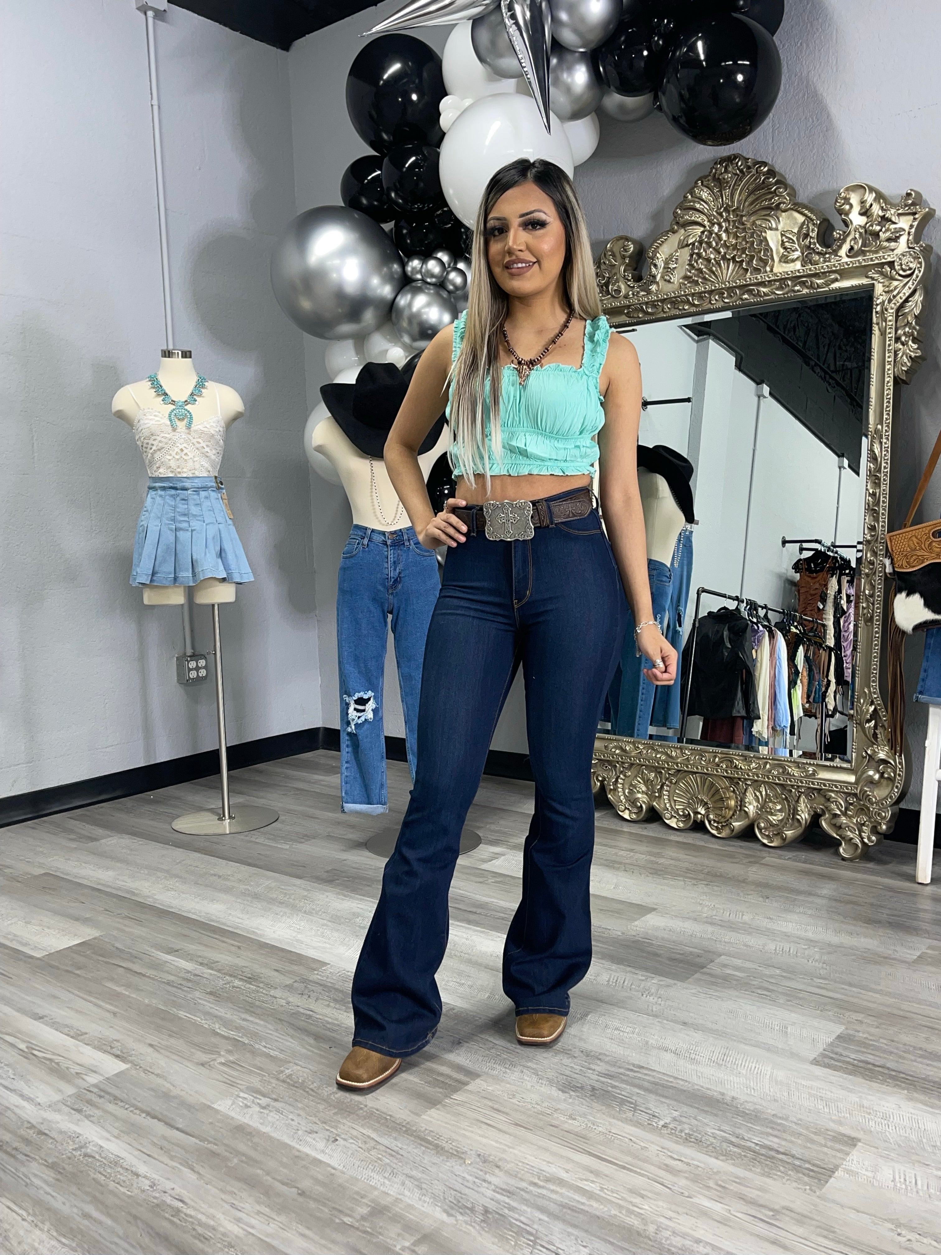 JESS RUFFLED OUT CROP WOVEN TOP