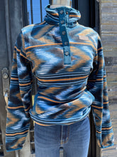 Load image into Gallery viewer, “ Marley “ | WOMEN CINCH SWEATER BLUE PULLOVER MAK9820009