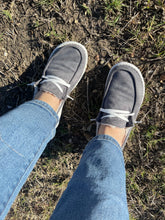 Load image into Gallery viewer, HARELY GREY SHOES