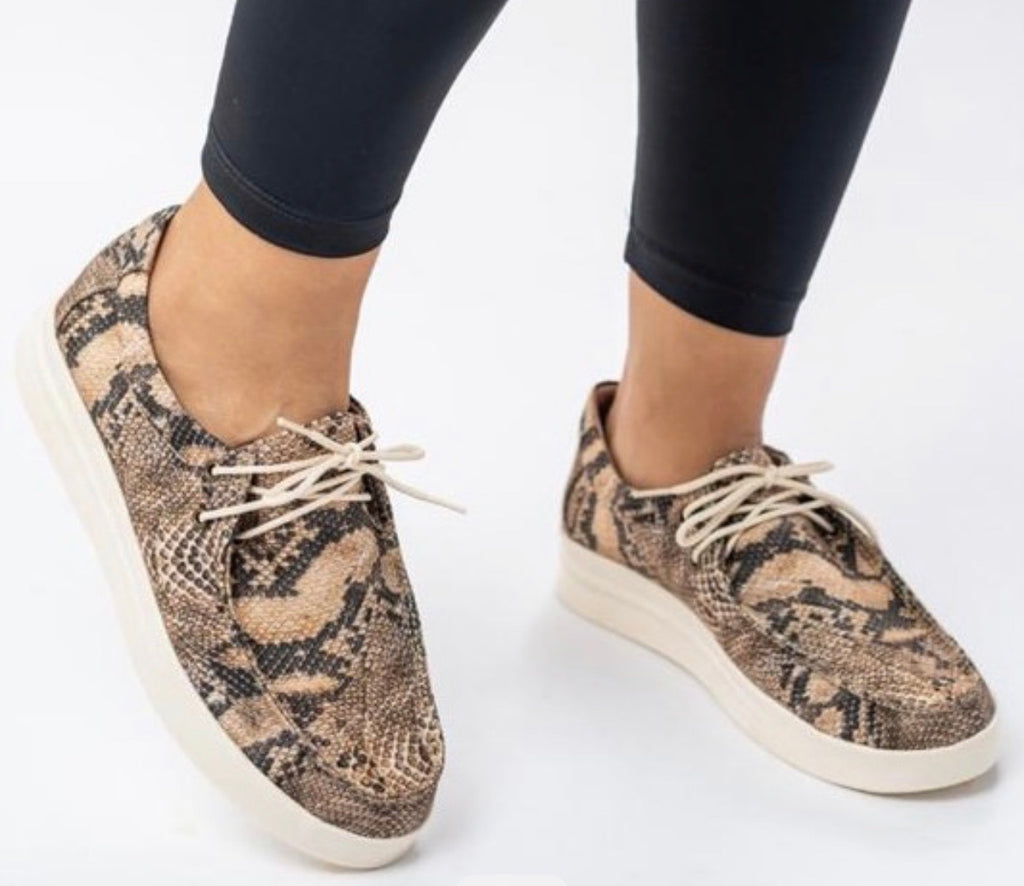 TAN SNAKE SHOES