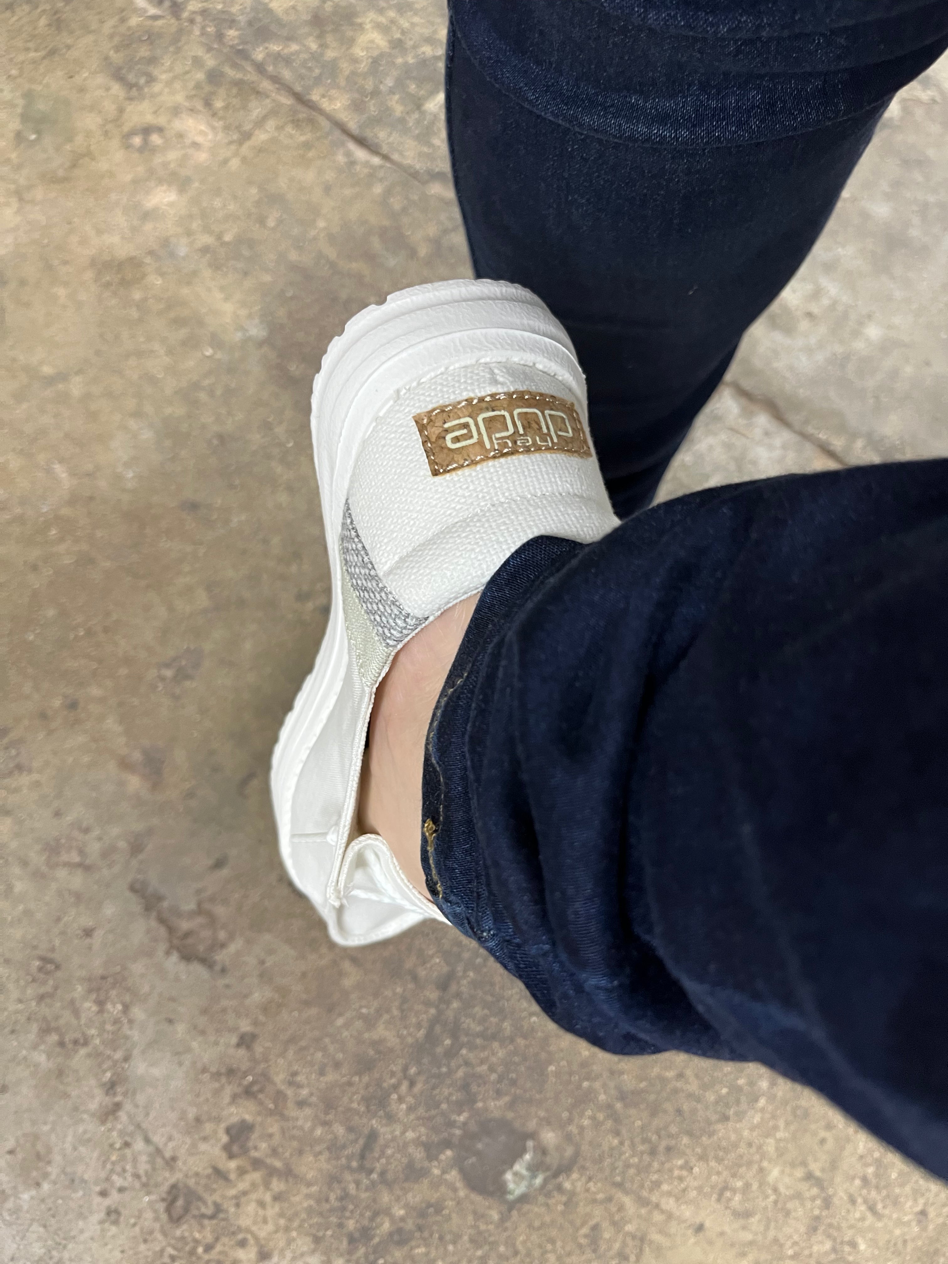 “ WENDY “ | WOMEN HEY DUDE STRETCH SLIP ON SHOE LIGHT GREY. 121410228