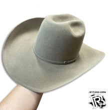 Load image into Gallery viewer, 7X PECAN | RODEO KING FELT COWBOY HAT