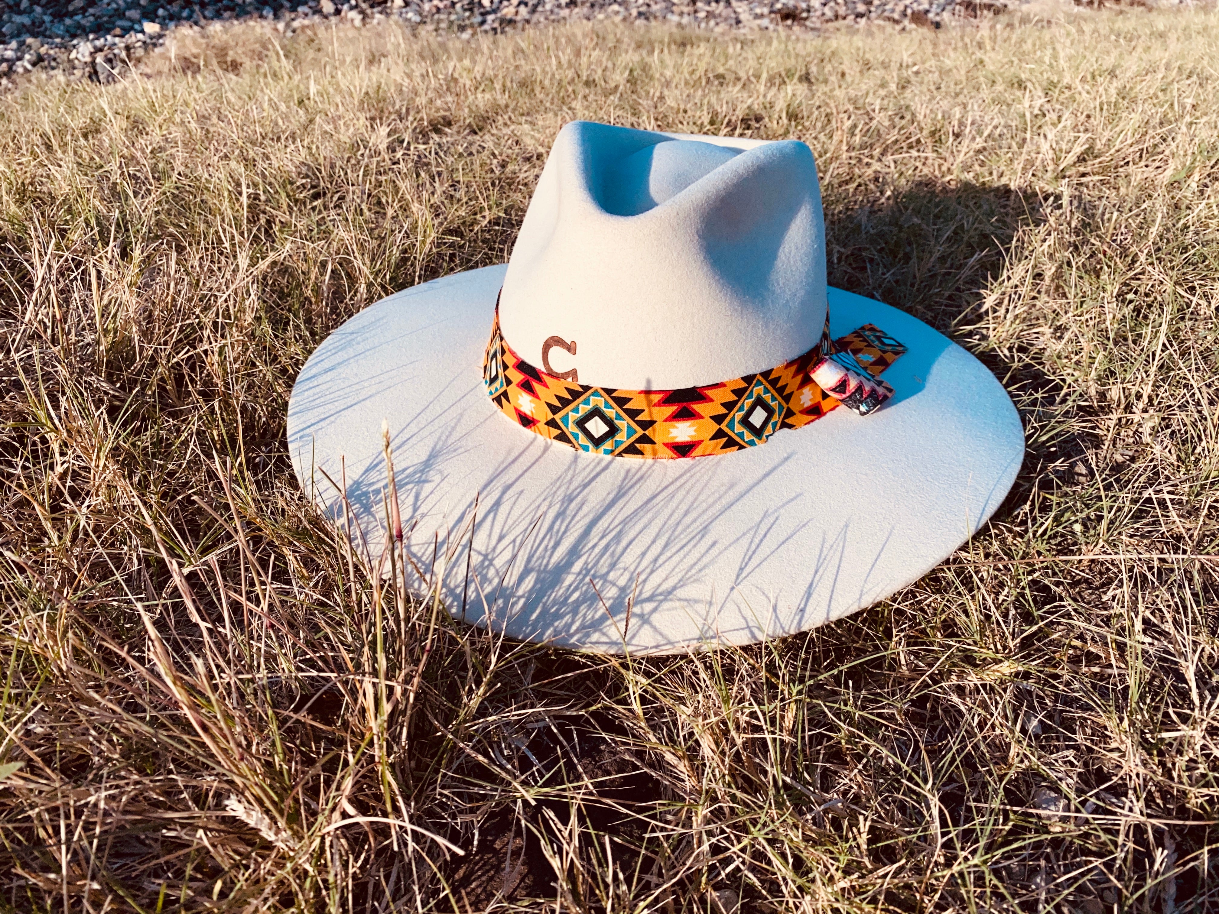 Charlie 1 horse teepee hat outlet