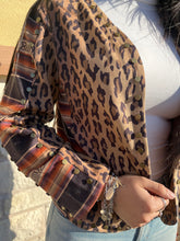Load image into Gallery viewer, Cheetah Jacket