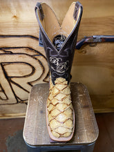 Load image into Gallery viewer, BIG BASS Ant Saddle Tan Arapaima Fish boot