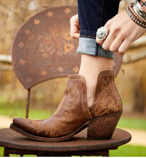 Women's Ariat Dixon Brown Ankle Boot (10034040)