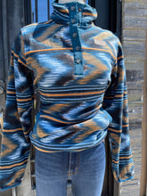 Load image into Gallery viewer, “ Marley “ | WOMEN CINCH SWEATER BLUE PULLOVER MAK9820009