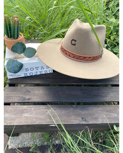 Charlie 1 horse hat (Lori) | FAWN