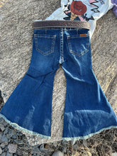 Load image into Gallery viewer, Girls dark detail button bell jeans medium wash | RRGD7PR0S4