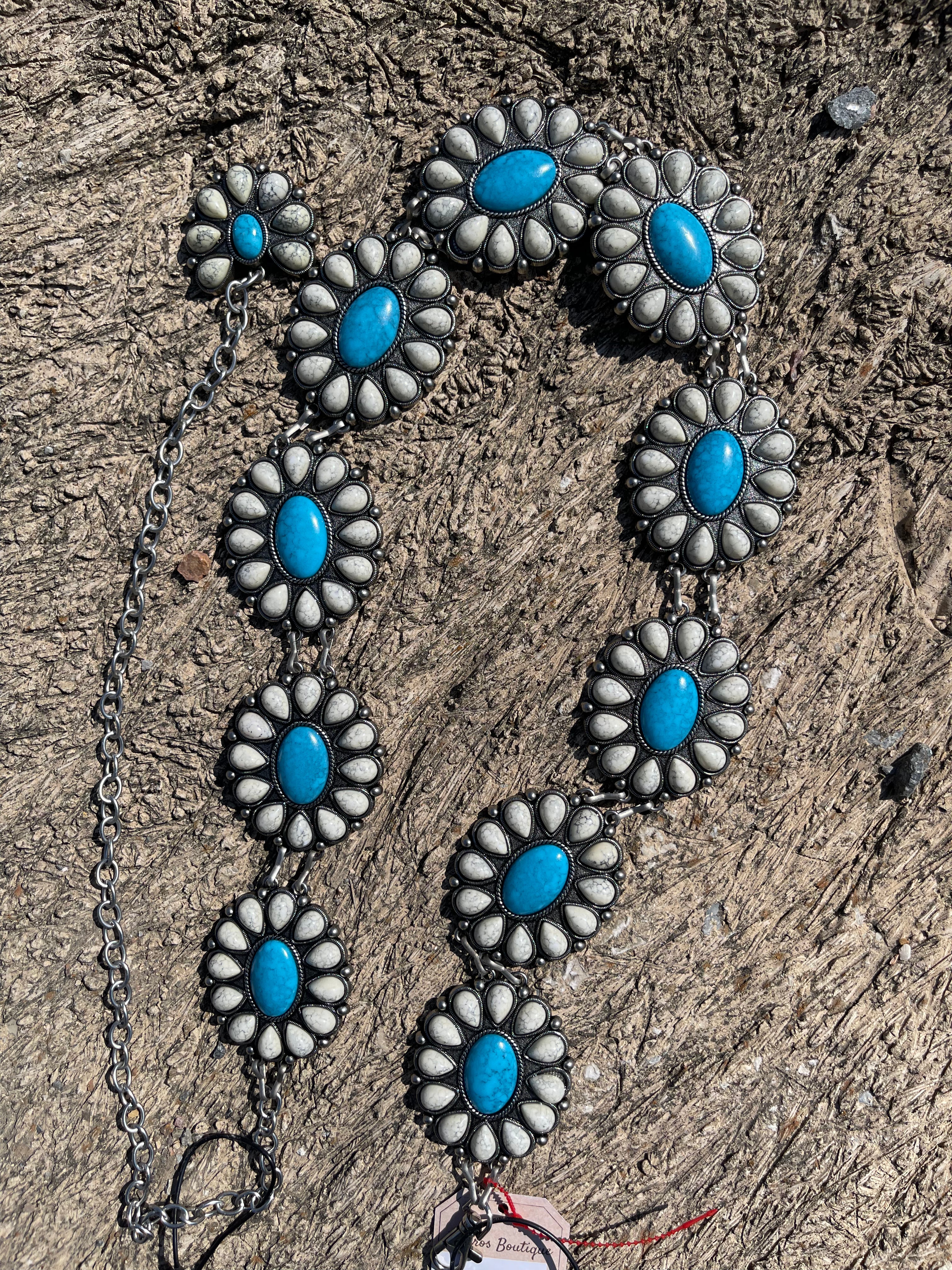 KIM CONCHO BELT TURQUOISE WITH IVORY